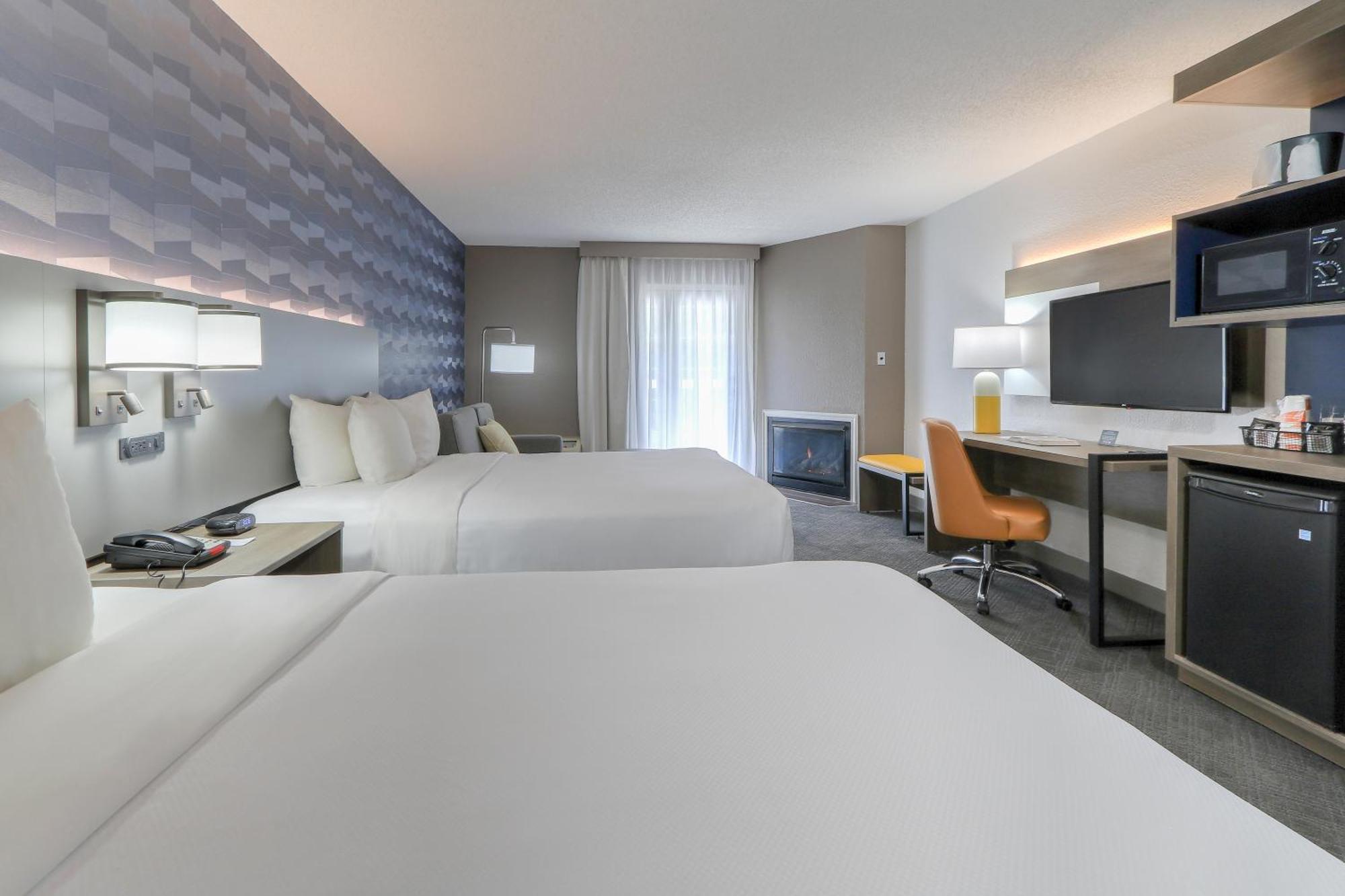 Comfort Inn & Suites At Dollywood Lane Pigeon Forge Eksteriør bilde